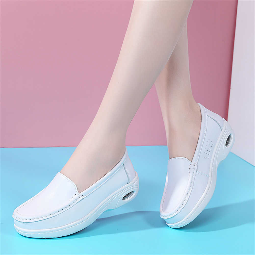 Sewing Industry - Chunky White Sole Heel Shoes 옥스포드