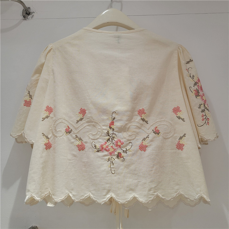 Clothland 여성 여름 자수 블라우스 레이스 업  - Sewing V 리뷰 및 가격